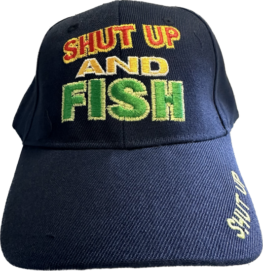 Sombrero azul de cállate y pez